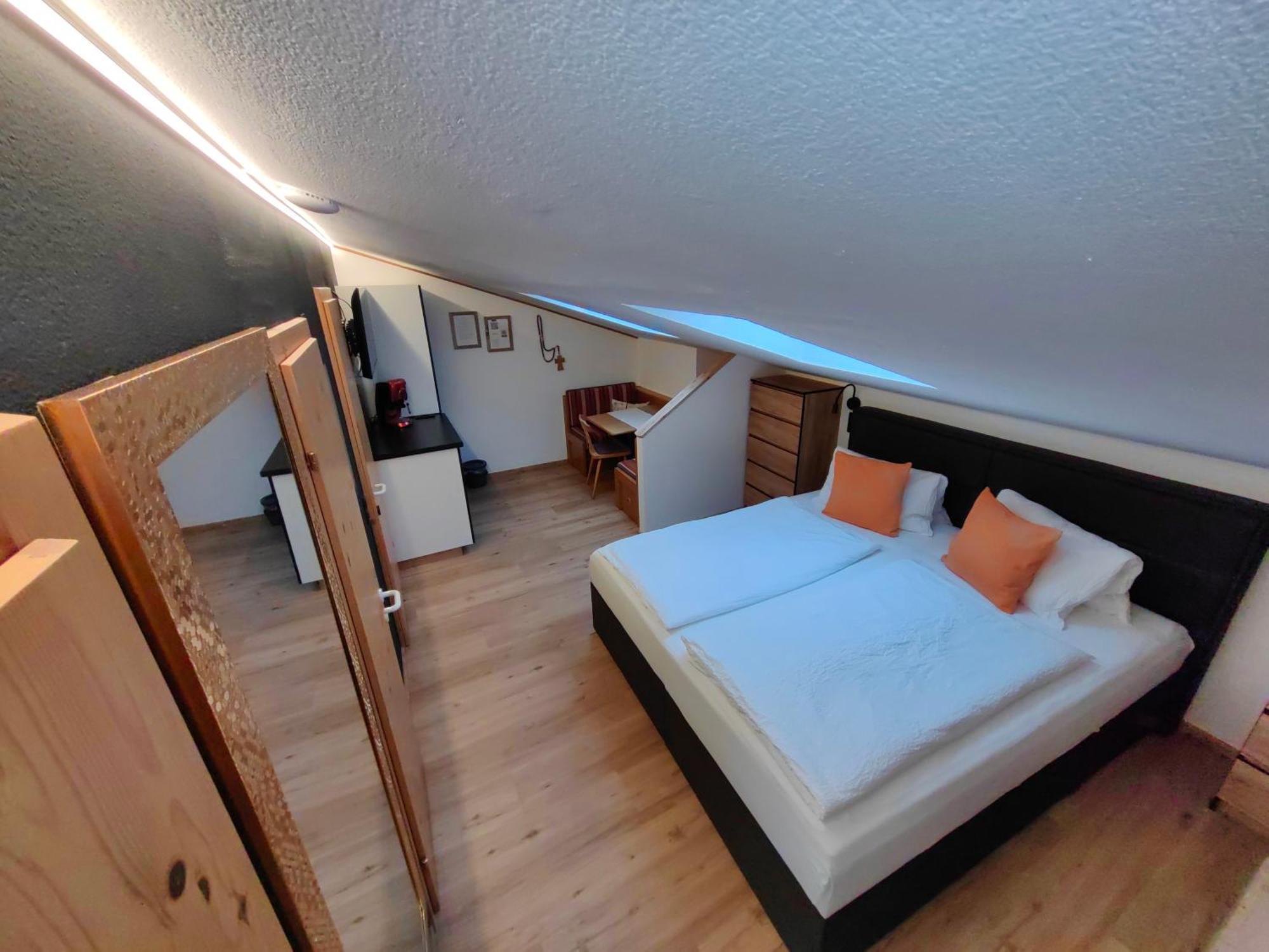 Haus Groder Hotel เราริส ภายนอก รูปภาพ